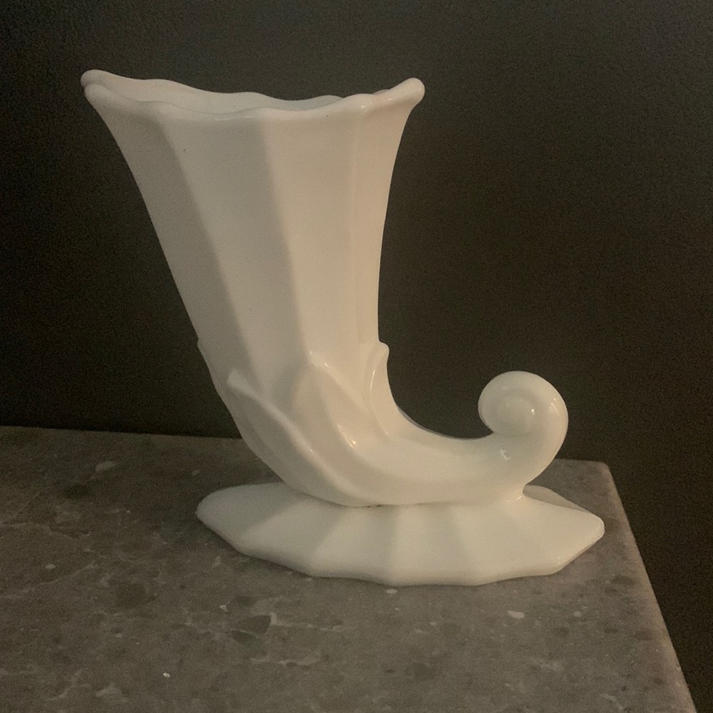 Milk glass cornucopia vase